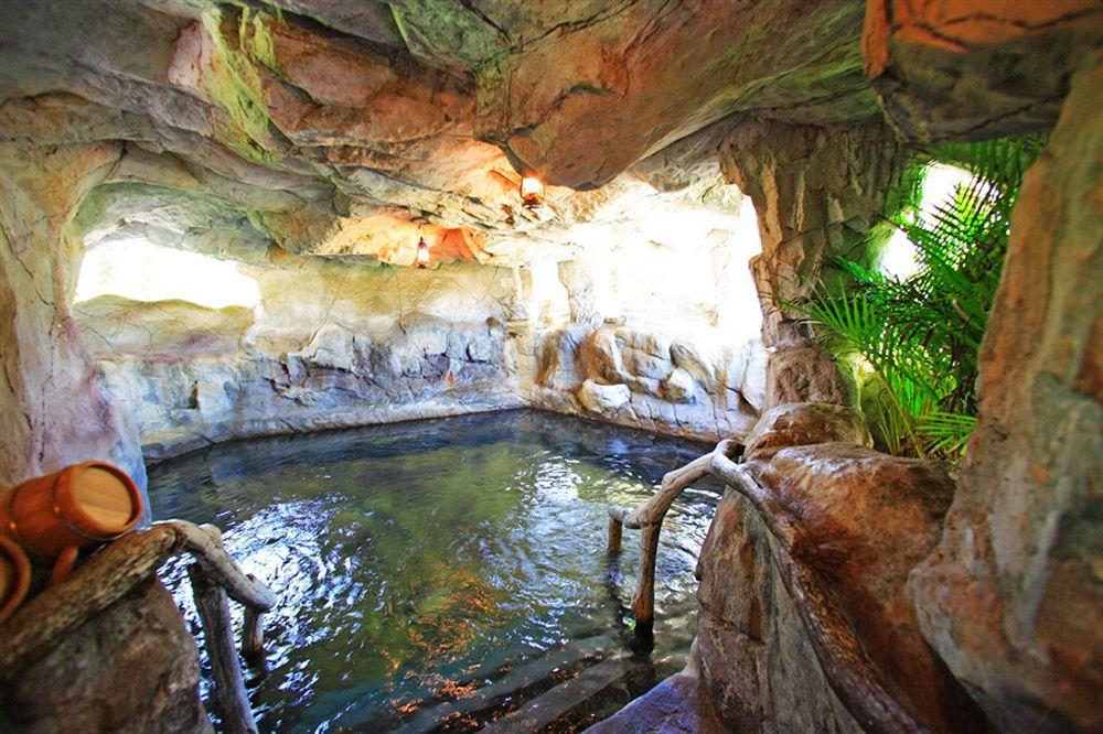 Promisedland Resort & Lagoon Shoufeng Dış mekan fotoğraf The Grotto