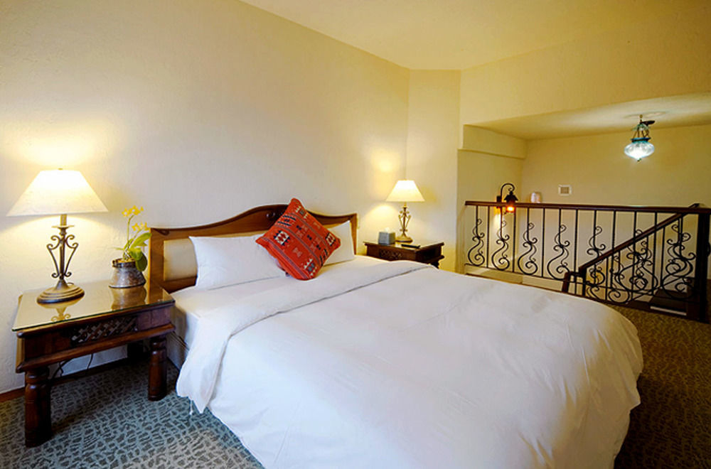 Promisedland Resort & Lagoon Shoufeng Dış mekan fotoğraf A bedroom at the hotel